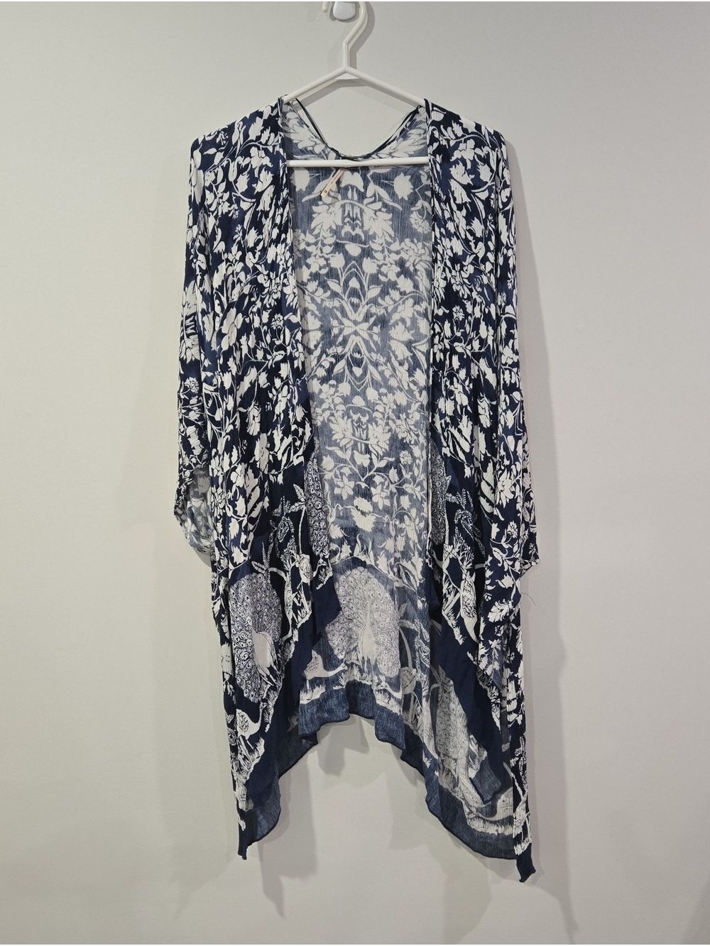 Harlow Navy and White Floral/Peacock Open-Front Kimono